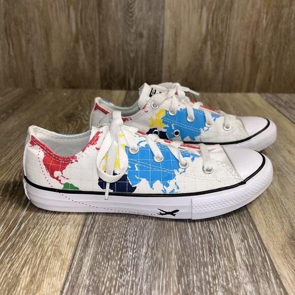 Converse All Star Kids Youth US Size 3 White Multicolor World Map Shoes 668458F - Picture 1 of 11